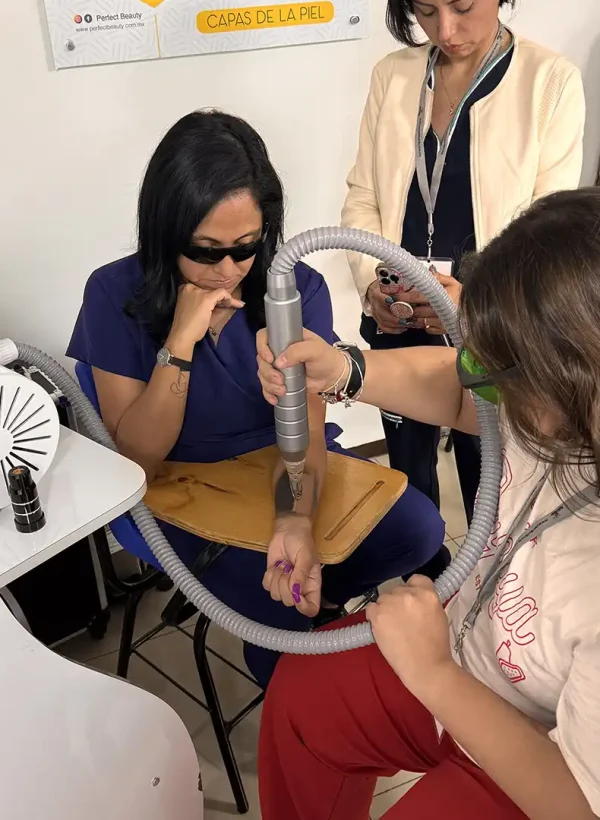 Seminario eliminacion de tatuajes foto 4